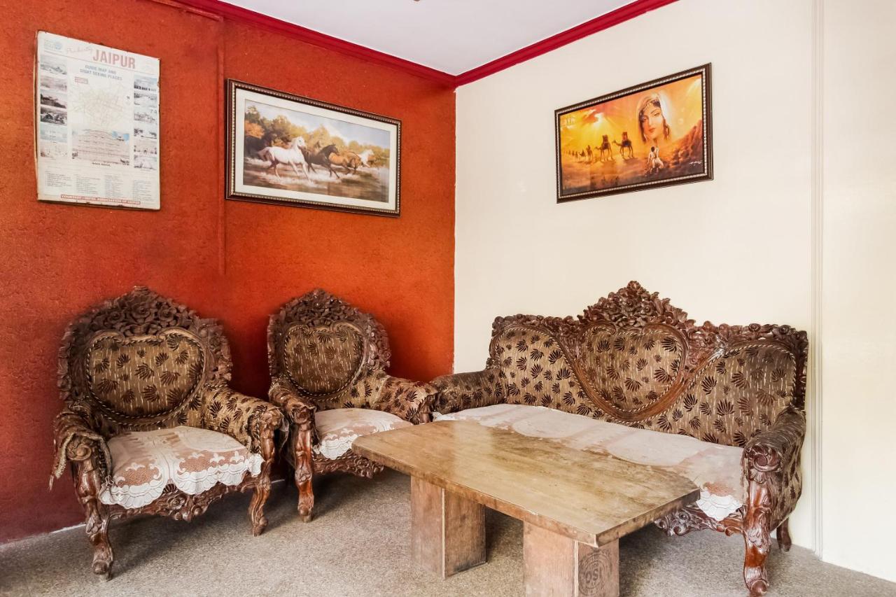 Oyo Hotel Apoorva Deluxe Jaipur Extérieur photo